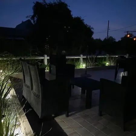 Maison De Charme Avec Jacuzzi.